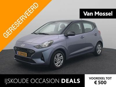 Blauw Occasion 2024 Hyundai i10 Premium Hatchback | € 14.440 (Goede deal)