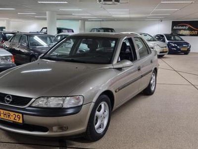 tweedehands Opel Vectra 1.6i-16V CD 1ste eigenaars!!! 77.000dkm!! Nap!! Ni