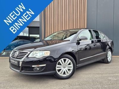 Zwart Gebruikt 2009 VW Passat Highline Sedan | € 5.499 (Eerlijke prijs)