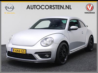 tweedehands VW Beetle 2.0T 200PK Aut. Sport Navi 20" PDC-A+Voor ECC Priv.Glass Keyless MultiMedia GSM-laad DSG Automaat Fender-Speakers Blow-Off-ValveChroomPack Ambiente-Pack Climatronic Achterspoiler Sportonderstel/stoelen Dubbele-Uitlaat Stoel+sproei-verwar