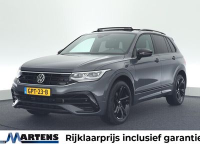 Grijs, metallic lak Gebruikt 2021 VW Tiguan Style SUV | € 37.949