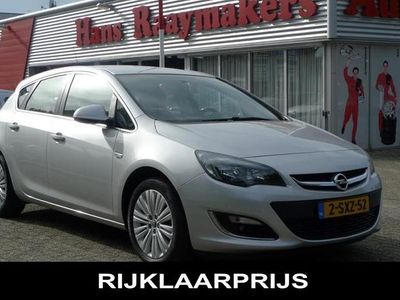 Occasion Opel Astra Design Edition 120 PK (88 kW) 2013 Grijs Hatchback