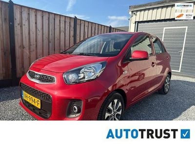 Rood Occasion 2017 Kia Picanto Hatchback | € 7.850 (Eerlijke prijs)