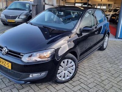 tweedehands VW Polo 1.4-16V Comfortline*5 Drs*AIRCO*4 x Elektrische Ramen*Trekhaak*CD*Centrale deurvergrendeling*NETTE AUTO