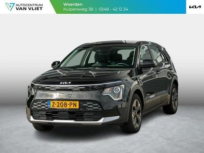 Aurora black pearl Gebruikt 2024 Kia e-Niro Light SUV | € 28.290 (Goede deal)