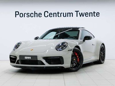 Porsche 911 Carrera GTS