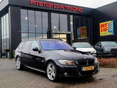 Zwart Gebruikt 2008 BMW 330 Basis Stationwagen | € 14.750 (Duur)