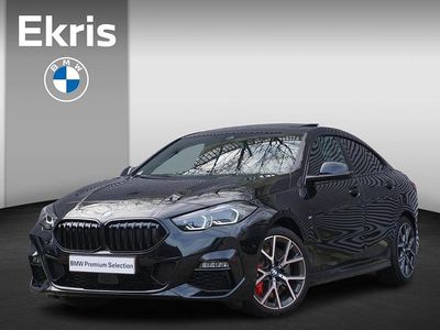 Zwart (metallic) Gebruikt 2025 BMW 218 Comfort Edition Coupé | € 38.900 (Iets duurder)