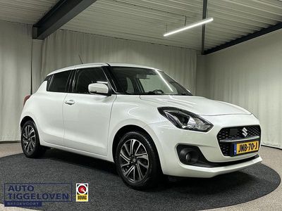 Wit Occasion 2022 Suzuki Swift Style Hatchback | € 16.395 (Eerlijke prijs)