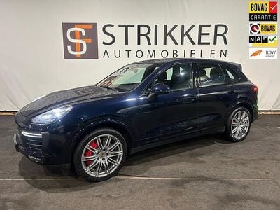 Blauw Gebruikt 2015 Porsche Cayenne Turbo SUV | € 35.950