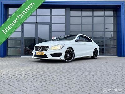 Wit Gebruikt 2013 Mercedes CLA200 AMG Sedan | € 13.450 (Eerlijke prijs)
