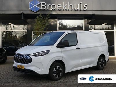 Wit Nieuw 2025 Ford E-Transit Trend Van | € 35.900