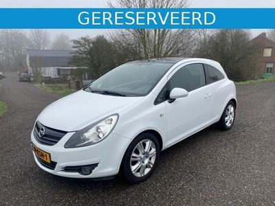 Occasion Opel Corsa 101 PK (74 kW) 2010 Wit Hatchback