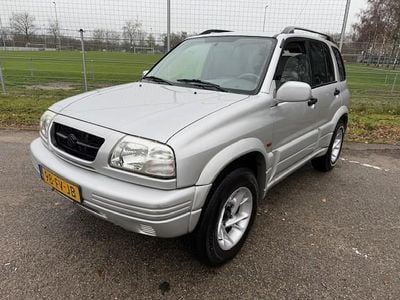 Grijs Gebruikt 2000 Suzuki Grand Vitara SUV | € 3.950 (Eerlijke prijs)