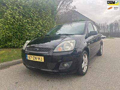 Occasion Ford Fiesta Futura 69 PK (50 kW) 2008 Zwart Hatchback