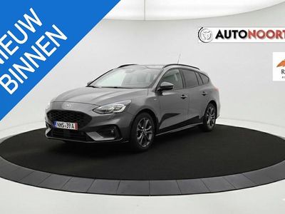 Grijs Occasion 2023 Ford Focus ST-Line Stationwagen | € 19.950 (Goede deal)