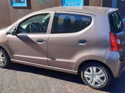 Nissan Pixo