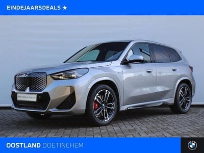 Spacesilber (zilver metallic) Gebruikt 2024 BMW iX1 Comfort Edition SUV | € 44.950 (Super prijs)