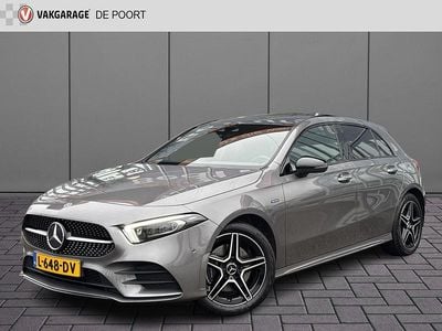 Grijs Gebruikt 2021 Mercedes A250 Business Hatchback | € 29.950 (Iets duurder)