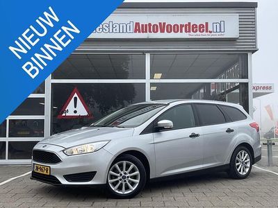 Grijs Occasion 2015 Ford Focus Trend Stationwagen | € 4.949 (Duur)