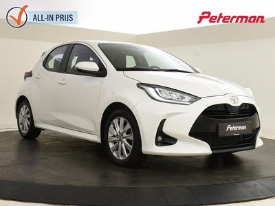 Wit Gebruikt 2022 Toyota Yaris Active Hatchback | € 19.499 (Eerlijke prijs)