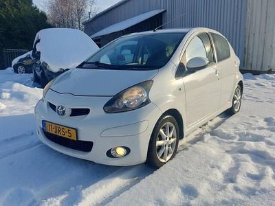 Wit Gebruikt 2009 Toyota Aygo Comfort Hatchback | € 1.795 (Goede deal)