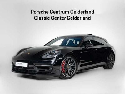 Porsche Panamera 4S