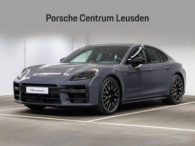 Porsche Panamera 4