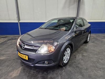 tweedehands Opel Astra GTC 1.4 Business