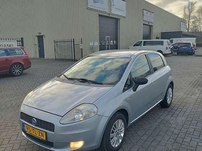Grijs Gebruikt 2007 Fiat Punto MPV | € 2.950 (Duur)