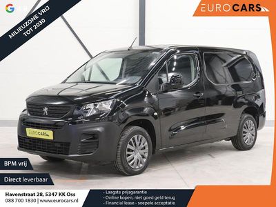 Zwart Occasion 2023 Peugeot Partner S MPV | € 21.740