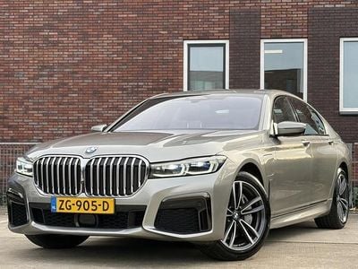 Grijs Occasion 2019 BMW 745e Executive Sedan | € 39.950 (Super prijs)