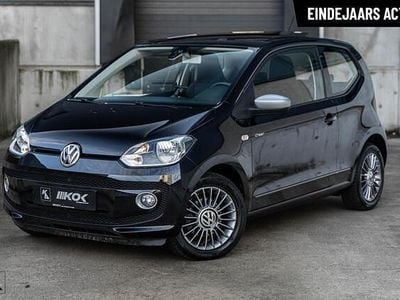 Zwart Gebruikt 2014 VW up! Hatchback | € 8.999 (Eerlijke prijs)