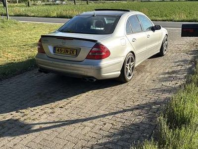 Mercedes E500