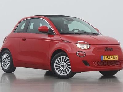 Rood Occasion 2022 Fiat 500C Red Cabriolet | € 15.800 (Super prijs)
