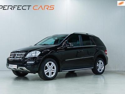 Zwart (metallic) Occasion 2006 Mercedes 350 SUV | € 14.500
