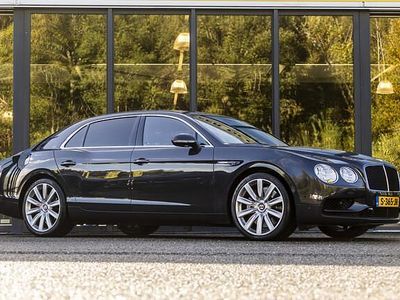 Grijs Gebruikt 2018 Bentley Continental GT Sedan | € 94.950
