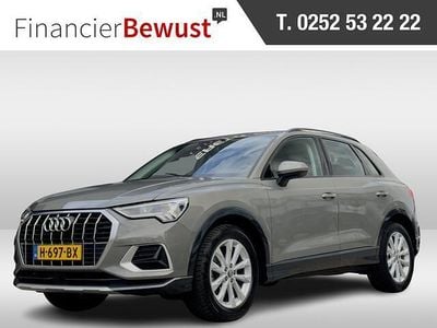 Grijs Gebruikt 2020 Audi Q3 Basis SUV | € 12.450