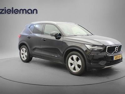 Zwart Gebruikt 2019 Volvo XC40 Momentum SUV | € 20.845 (Eerlijke prijs)