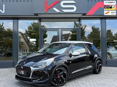 Zwart Gebruikt 2016 DS Automobiles DS3 Performance Hatchback | € 15.950