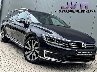 Zwart Occasion 2016 VW Passat Highline Stationwagen | € 15.499 (Eerlijke prijs)