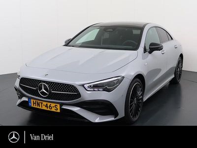 Grijs Gebruikt 2025 Mercedes CLA250e AMG line Sedan | € 48.950 (Duur)