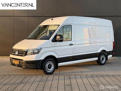 Wit Occasion 2022 VW Crafter Van | € 22.900