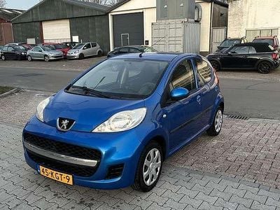Blauw Gebruikt 2009 Peugeot 107 Hatchback | € 2.700 (Eerlijke prijs)