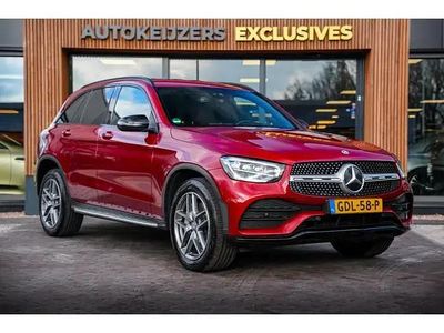 Rood Occasion 2021 Mercedes GLC300e Business SUV | € 44.900 (Eerlijke prijs)
