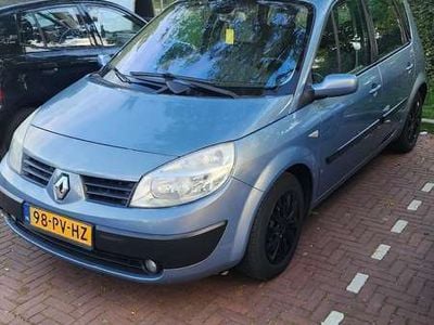 Renault Scénic II