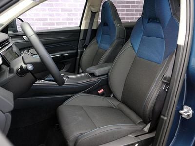 Blauw Gebruikt 2022 Lynk & Co 01 SUV | € 27.394 (Eerlijke prijs)