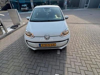 Occasion 2014 VW up! Hatchback | € 6.000 (Eerlijke prijs)
