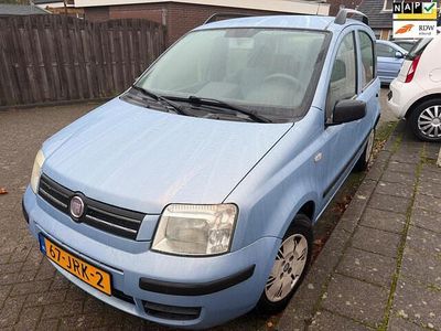 Blauw (metallic) Gebruikt 2009 Fiat Panda Hatchback | € 2.500 (Eerlijke prijs)