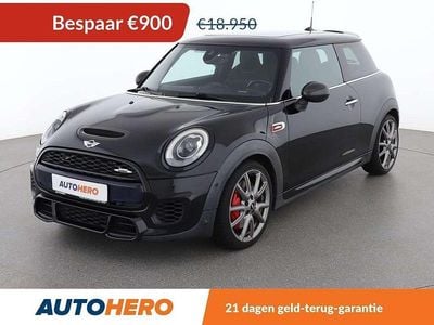 Zwart Gebruikt 2016 Mini John Cooper Works Hatchback | € 18.249 (Eerlijke prijs)